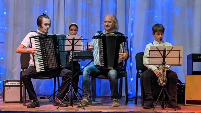 Творческий лагерь "Теремок" в Рощино
