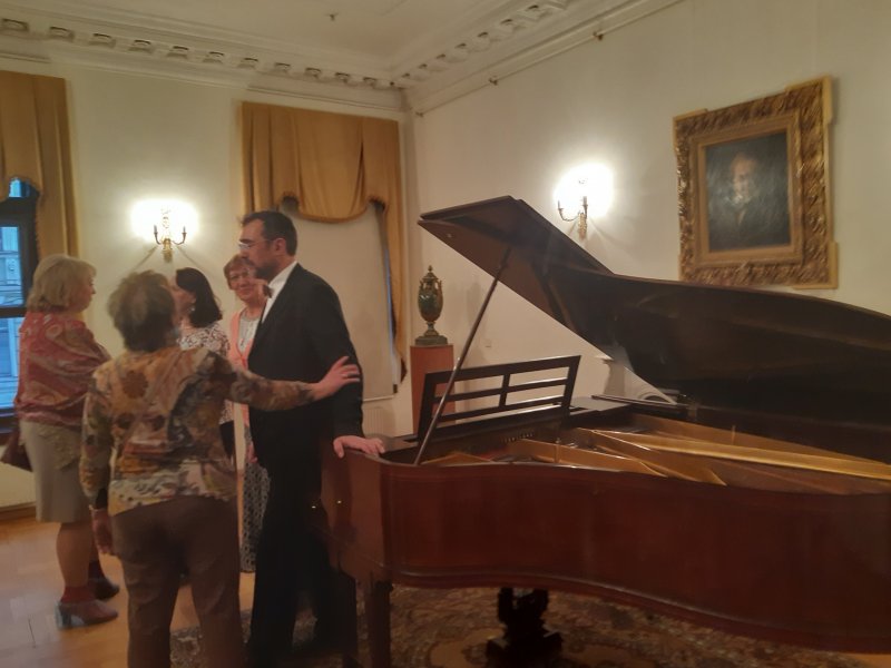 Концерт Константина Ганшина в музее актеров Самойловых